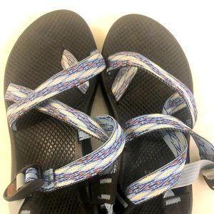 CHACOS women’s size 8